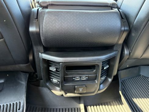 Used 2022 RAM 1500 Laramie image 26