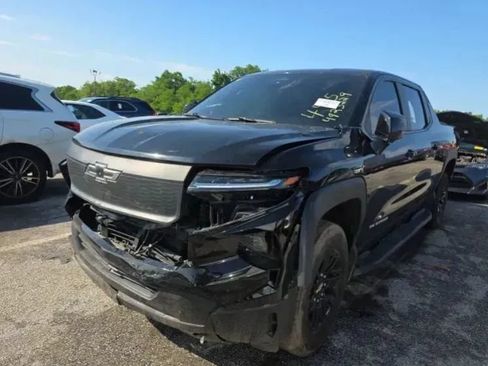 Used 2024 Chevrolet Silverado EV W/T AWD/4WD image 2