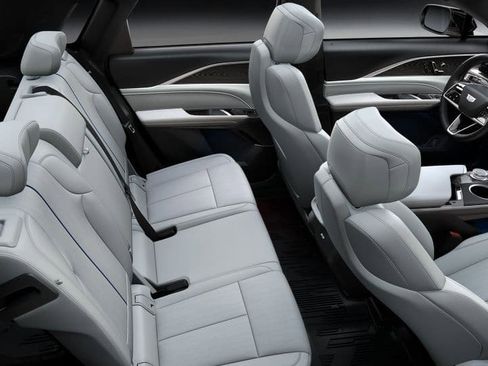 New 2025 Cadillac Lyriq Luxury image 70