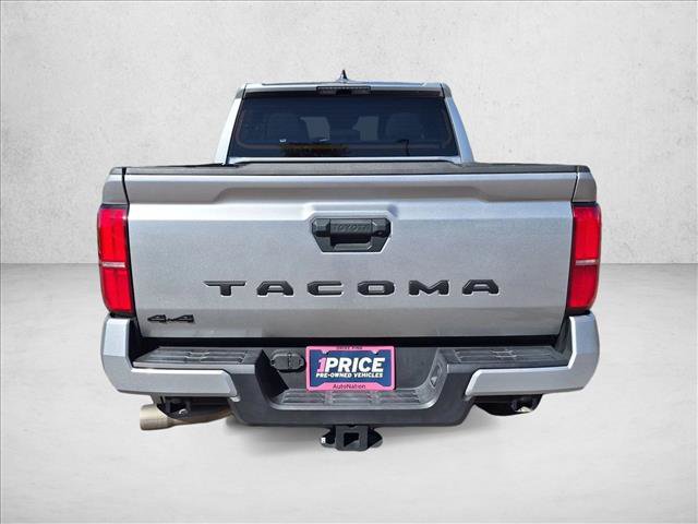 Used 2025 Toyota Tacoma TRD Sport AWD/4WD image 7