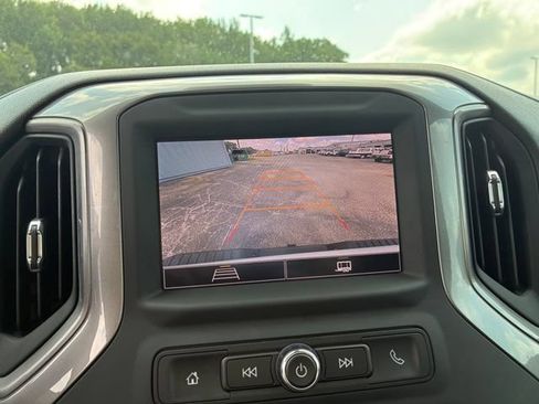 Used 2025 Chevrolet Silverado 2500 W/T AWD/4WD image 26