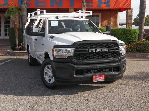 Used 2021 RAM 2500 Tradesman RWD image 3