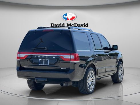 Used 2015 Lincoln Navigator 2WD image 7