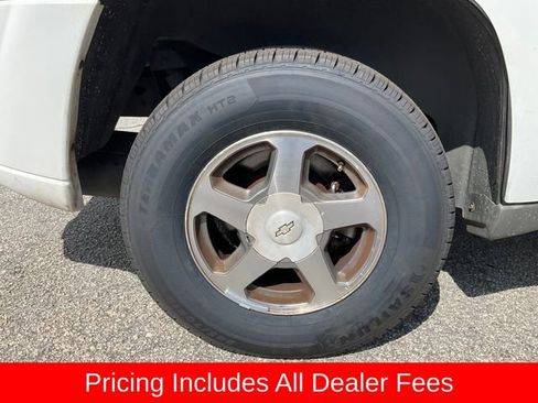 Used 2004 Chevrolet TrailBlazer LS w/ LS Preferred Equipment Group AWD/4WD image 20