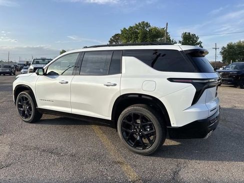 New 2026 Chevrolet Traverse RS FWD image 16