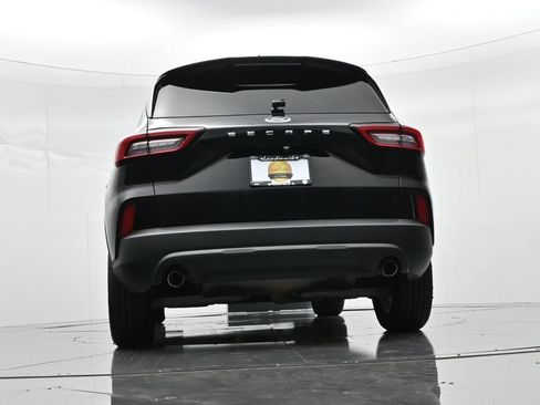 Certified 2025 Ford Escape ST-Line FWD image 23