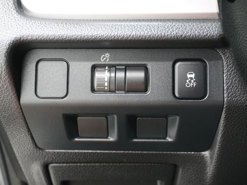 Used 2012 Subaru Impreza 2.0i Limited w/ Popular Pkg 1 AWD/4WD image 24