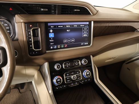 Used 2021 GMC Yukon XL Denali w/ Denali Ultimate Package image 5