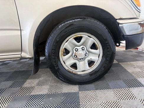 Used 2003 Toyota Tacoma 2WD Xtracab image 19