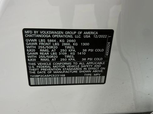 Used 2023 Volkswagen Atlas SEL AWD/4WD image 30