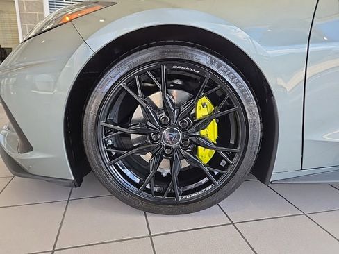 Used 2023 Chevrolet Corvette Stingray Premium Cpe w/ Stealth Interior Trim Package RWD image 14