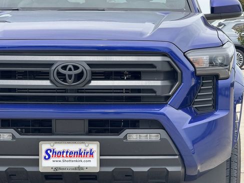 Used 2024 Toyota Tacoma 2WD Double Cab image 8