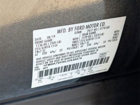 Certified 2020 Ford Explorer XLT w/ Equipment Group 202A image 17