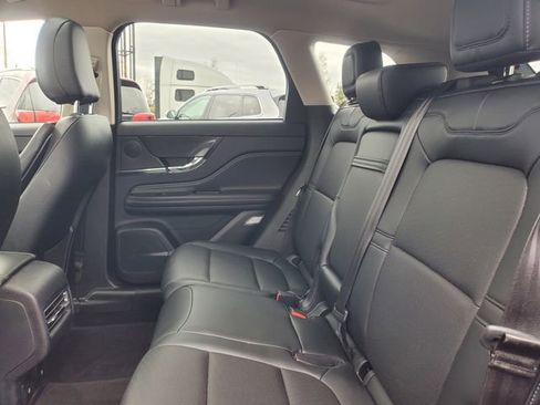 Certified 2024 Lincoln Corsair AWD w/ Equipment Group 101A image 27