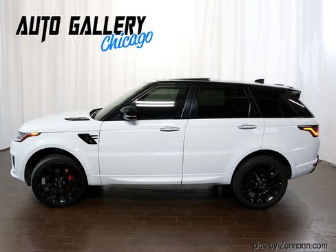 Used 2021 Land Rover Range Rover Sport HST image 10