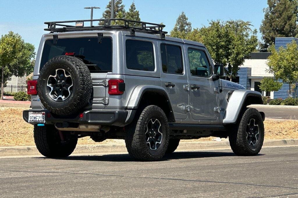 Used 2021 Jeep Wrangler Unlimited Rubicon 4xe w/ Cold Weather Group AWD/4WD image 4