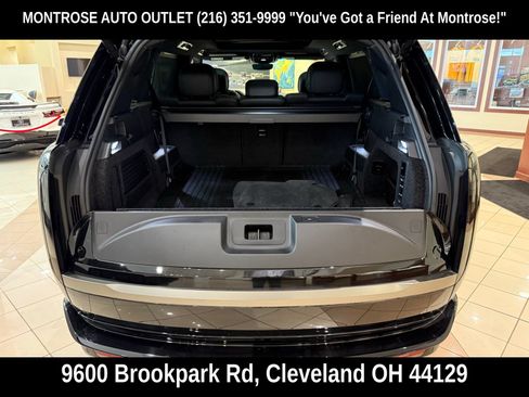 Used 2025 Land Rover Range Rover Long Wheelbase SE AWD/4WD image 46