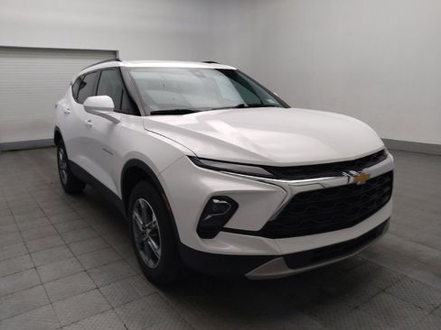 Used 2024 Chevrolet Blazer LT w/ Convenience Package FWD image 13