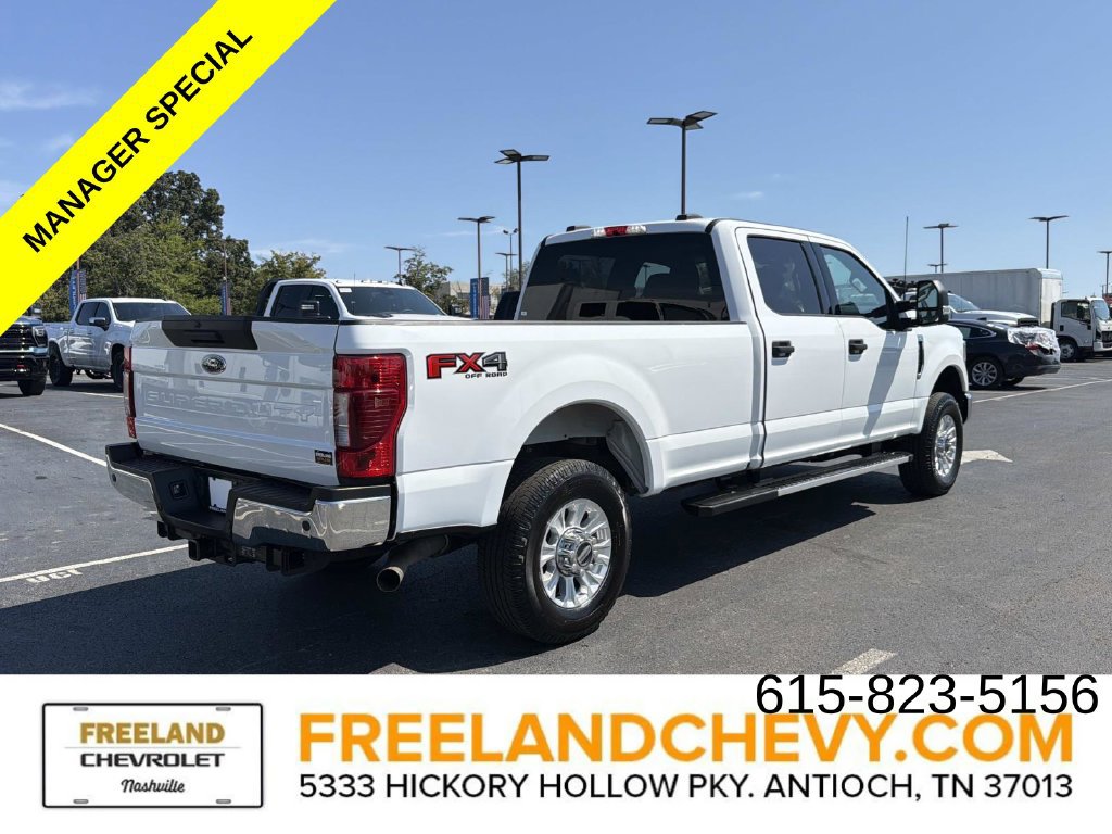 Used 2022 Ford F350 XLT w/ XLT Value Package AWD/4WD image 3