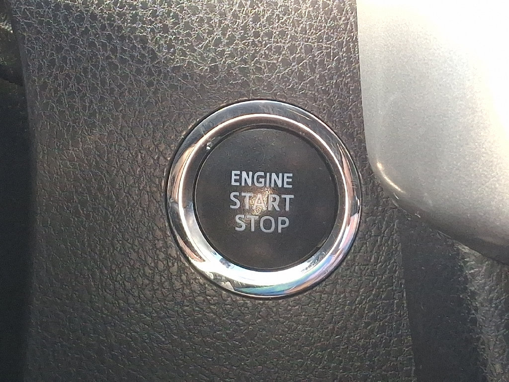Certified 2019 Toyota Highlander SE AWD/4WD image 25