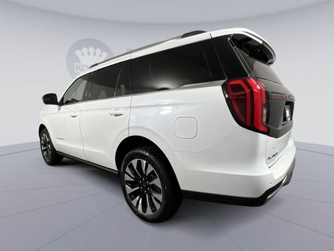 New 2026 Ford Expedition Platinum w/ Driver's Package AWD/4WD image 8