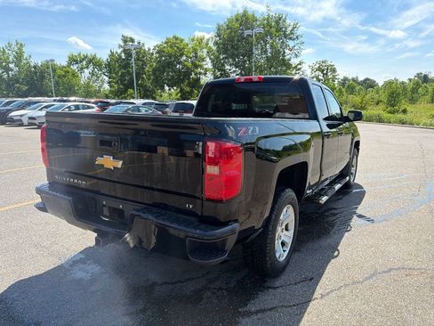Used 2018 Chevrolet Silverado 1500 LT w/ All Star Edition AWD/4WD image 8