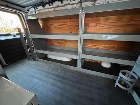 Used 2013 GMC Savana 3500 image 30