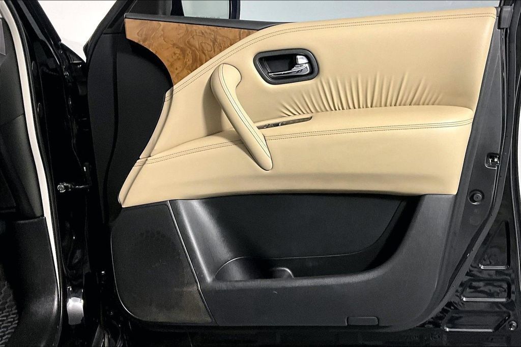 Used 2021 Nissan Armada SL w/ Captain's Chairs Package RWD image 24
