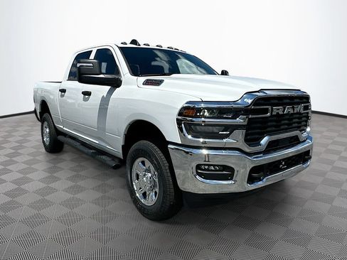 New 2026 RAM 2500 Tradesman AWD/4WD image 2
