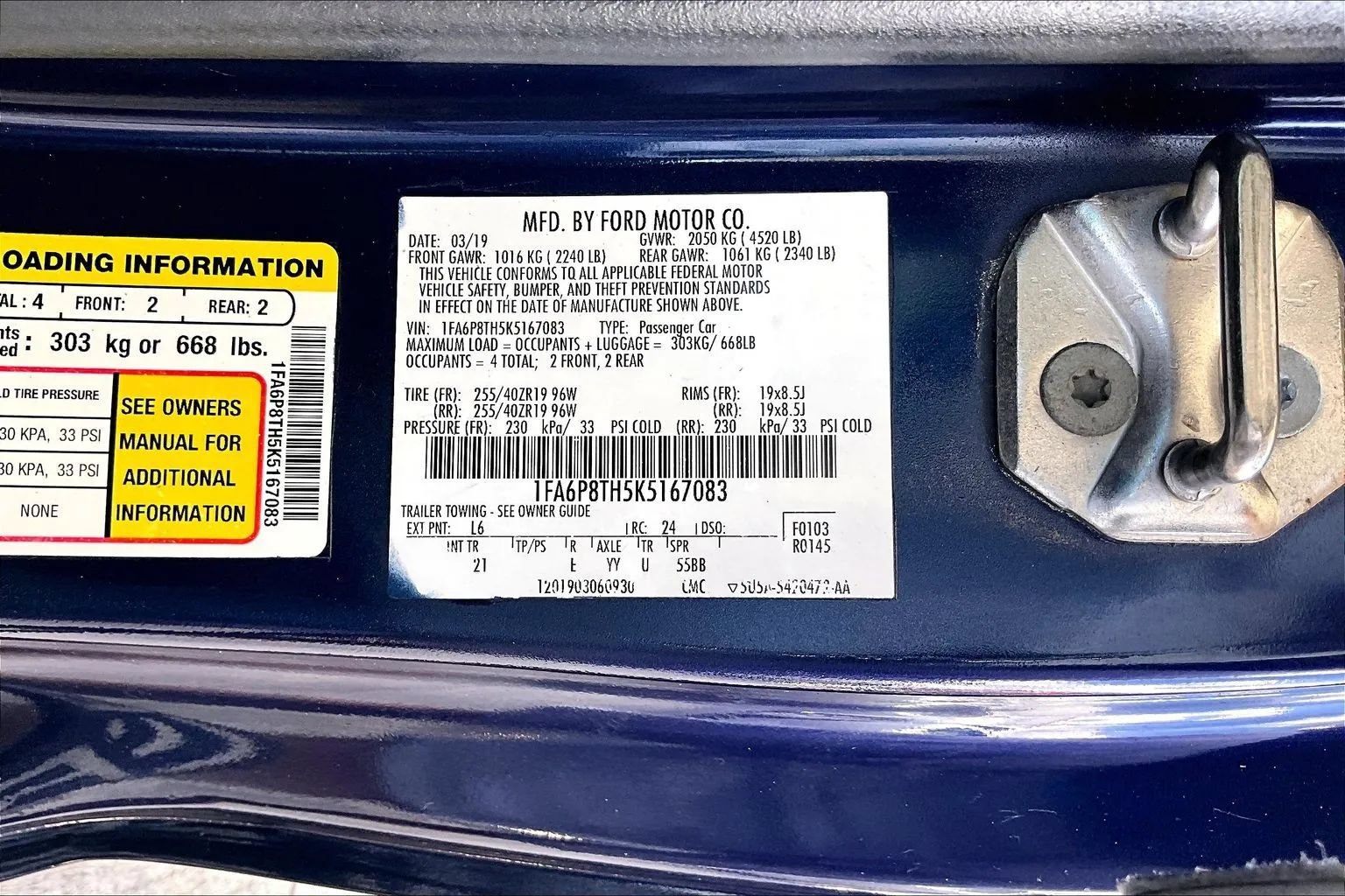 Used 2019 Ford Mustang Coupe w/ Equipment Group 101A RWD image 16