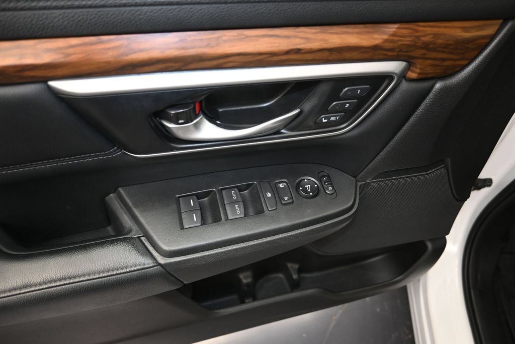 Used 2022 Honda CR-V EX-L image 11