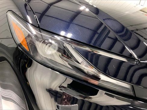 Used 2025 Toyota Camry SE FWD image 28