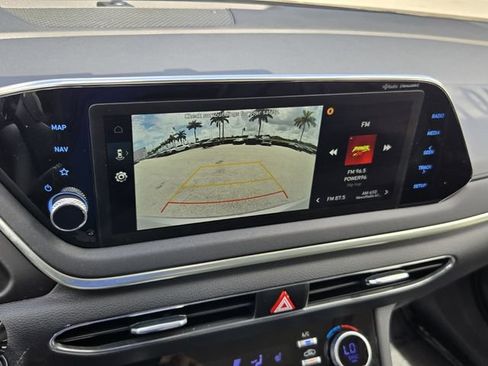Used 2023 Hyundai Sonata SEL w/ Preferred Accessory Package FWD image 18