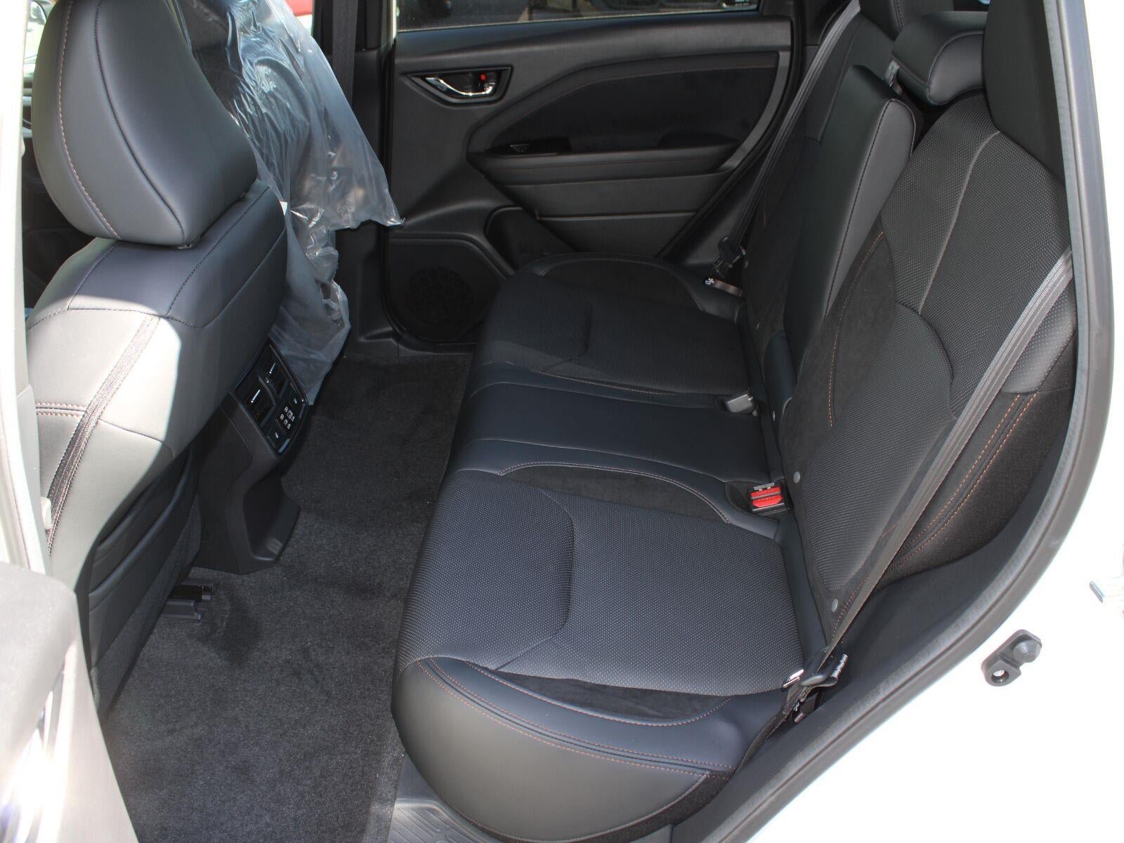 New 2026 Subaru Forester Touring AWD/4WD image 18