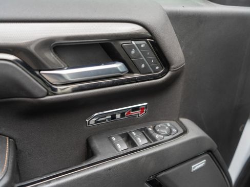 Used 2023 GMC Sierra 1500 AT4 w/ AT4 Preferred Package AWD/4WD image 27