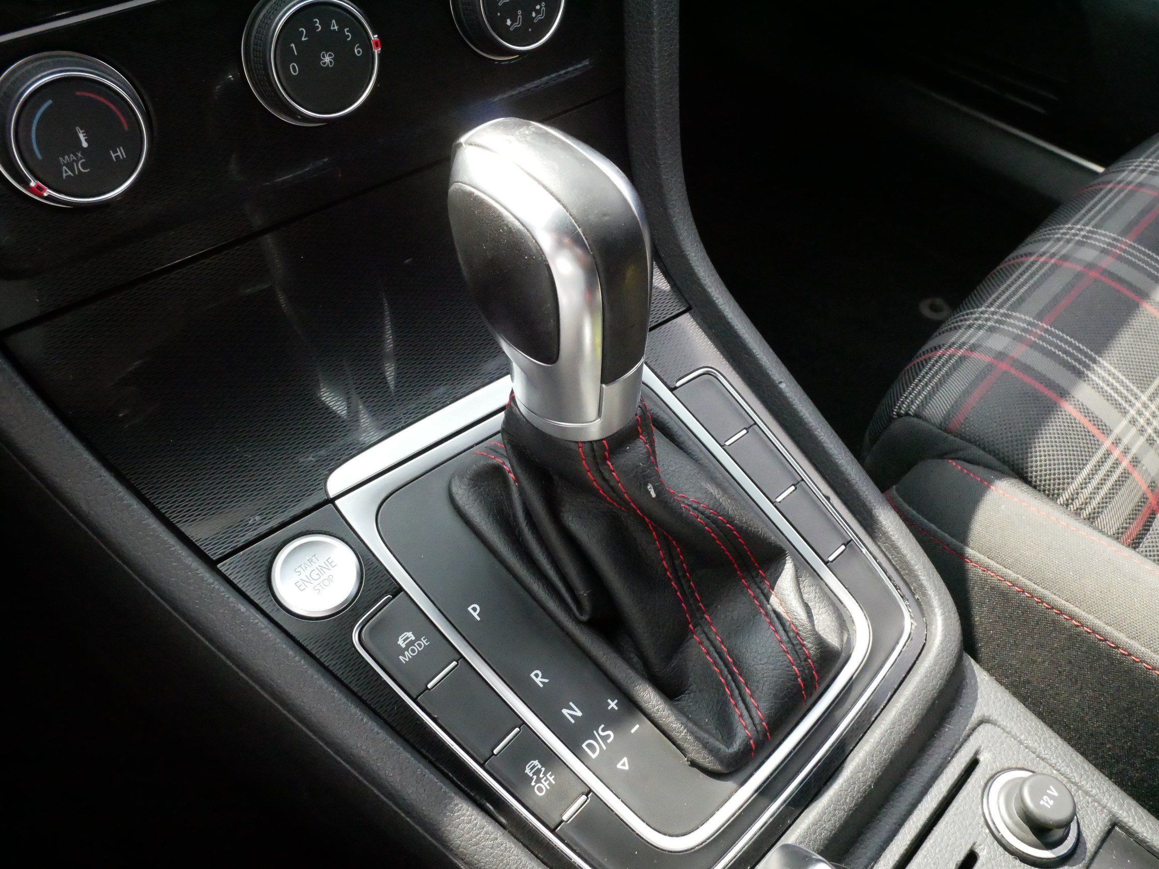 Used 2017 Volkswagen GTI Sport FWD image 24