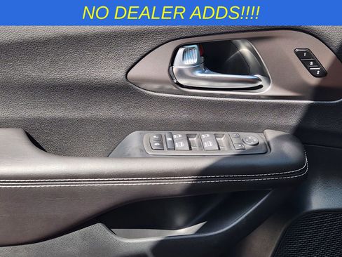 New 2026 Chrysler Pacifica Select image 19