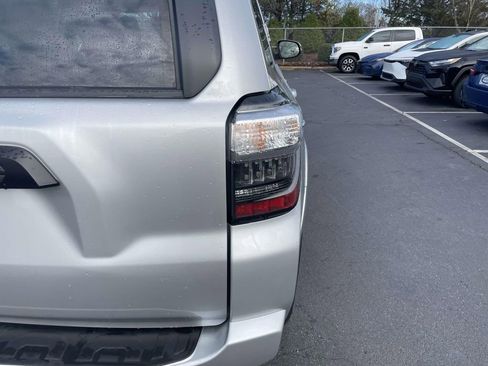 Used 2024 Toyota 4Runner TRD Off-Road Premium image 18