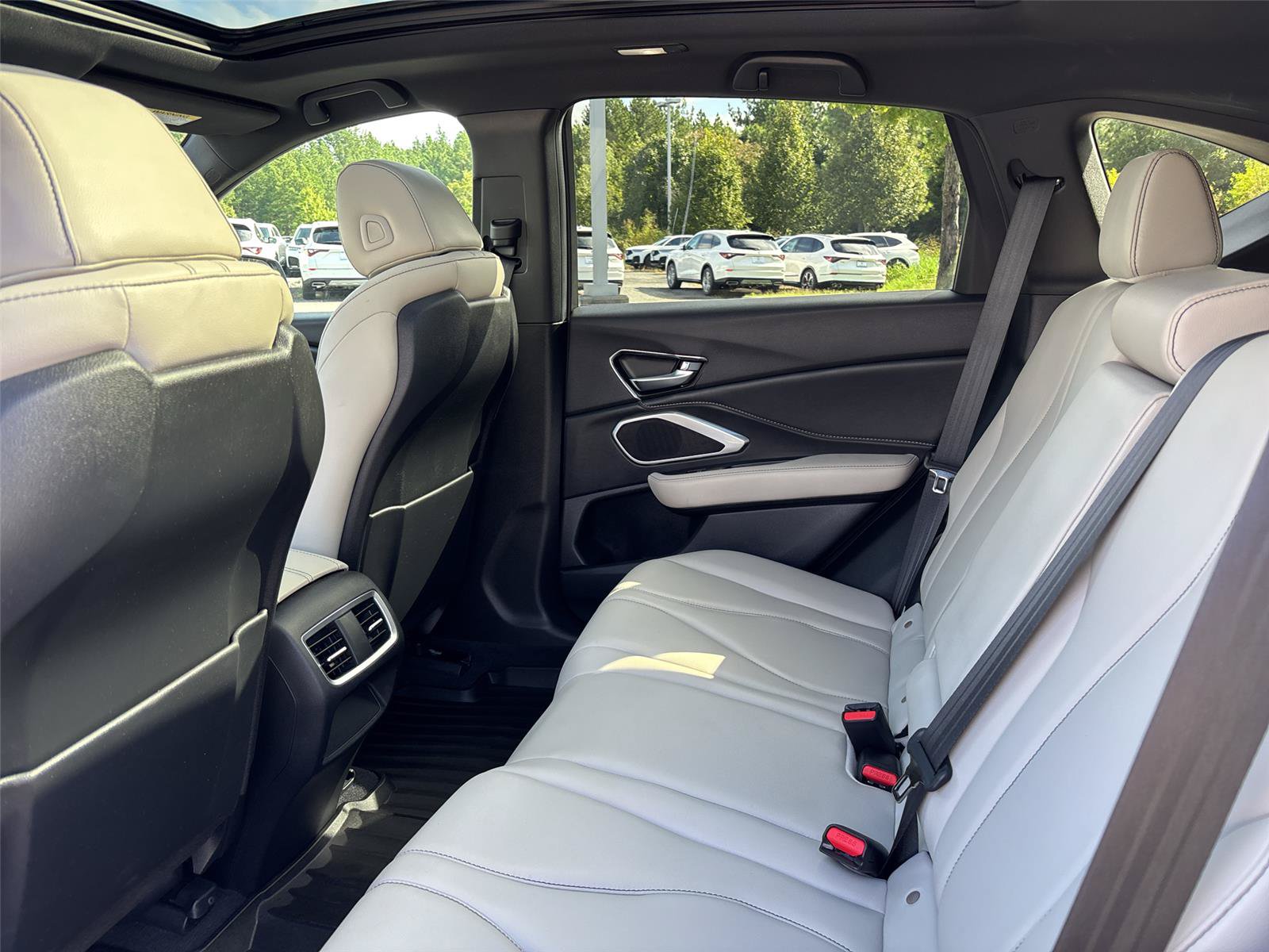 Certified 2025 Acura RDX SH-AWD image 26