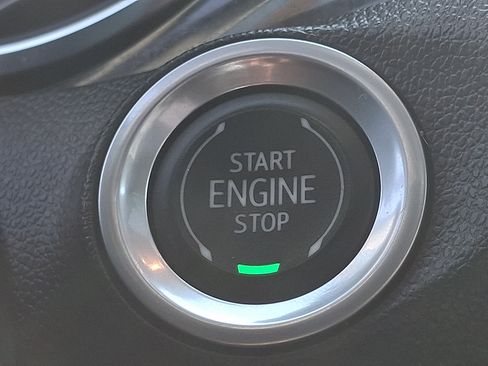 Used 2021 Buick Encore GX Essence w/ Advanced Technology Package AWD/4WD image 25