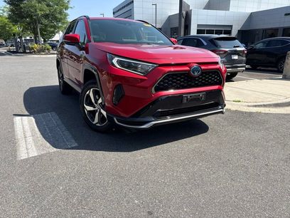 Used 2021 Toyota RAV4 SE w/ Weather & Moonroof Package