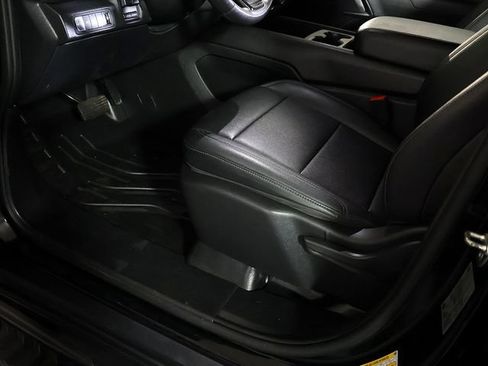 Used 2024 Chevrolet Silverado EV W/T AWD/4WD image 28
