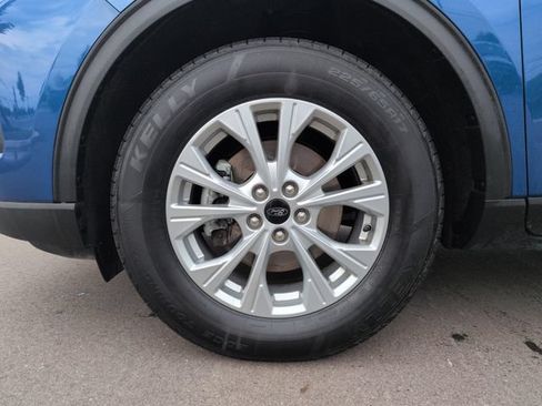 Certified 2023 Ford Escape Active AWD/4WD image 10