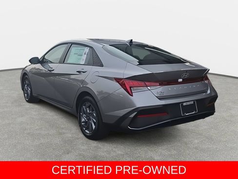 Certified 2026 Hyundai Elantra Hybrid FWD image 7
