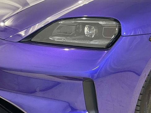 Certified 2025 Porsche Taycan AWD/4WD image 15