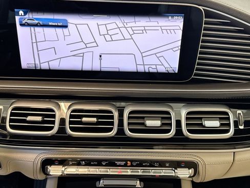 Certified 2024 Mercedes-Benz GLE 450e 4MATIC image 13