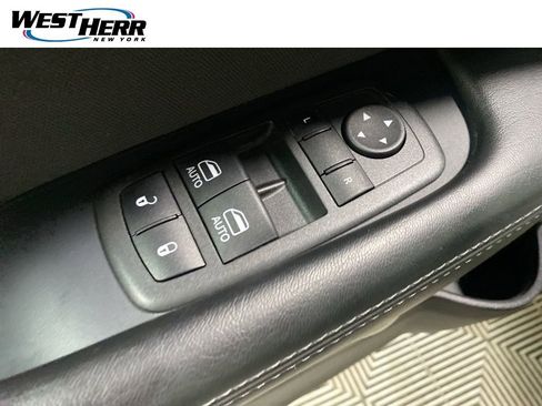Used 2023 Dodge Challenger GT AWD/4WD image 14