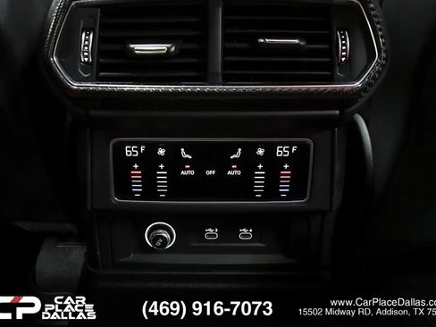 Used 2022 Lamborghini Urus AWD/4WD image 17