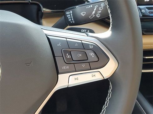 New 2026 Volkswagen Atlas Cross Sport SE image 23