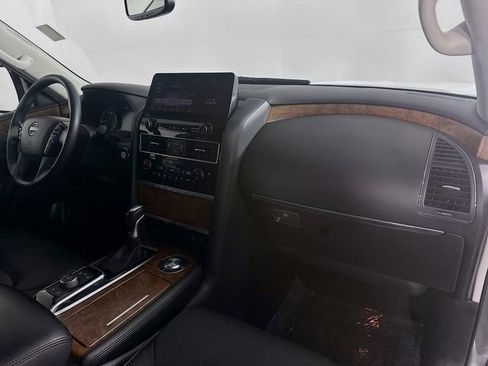 Used 2023 Nissan Armada SL image 28